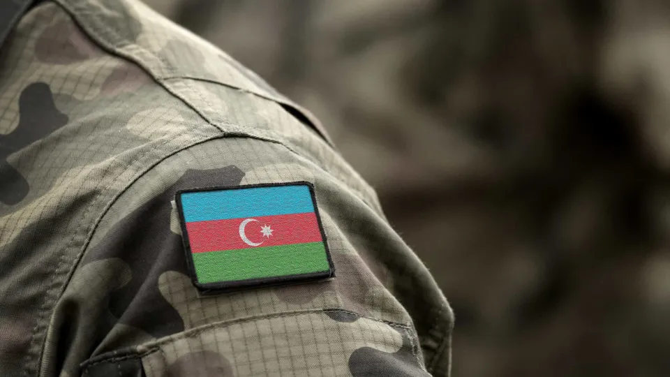 Azerbaijão suspende comunicação aérea com a Rússia