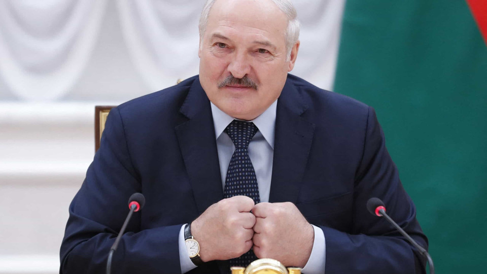 Lukashenko acusa UE de recusar falar e quer que Berlim acolha migrantes