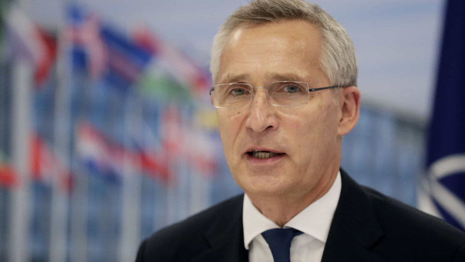 EUA estão a "reconstruir" laços com aliados, diz Stoltenberg