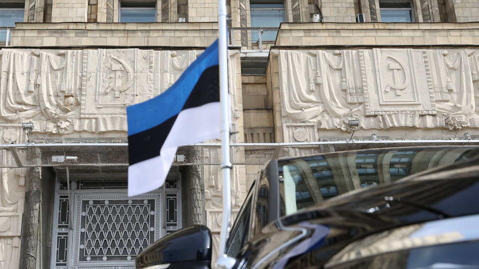 Estónia convoca embaixador russo devido a bloqueios de sinal de GPS