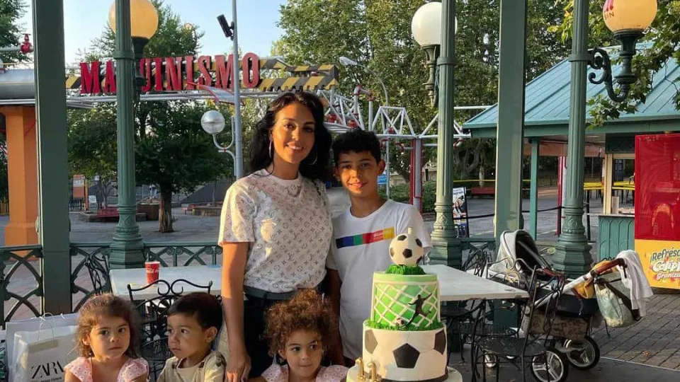 Festa de aniversário de Cristianinho foi num parque de diversões