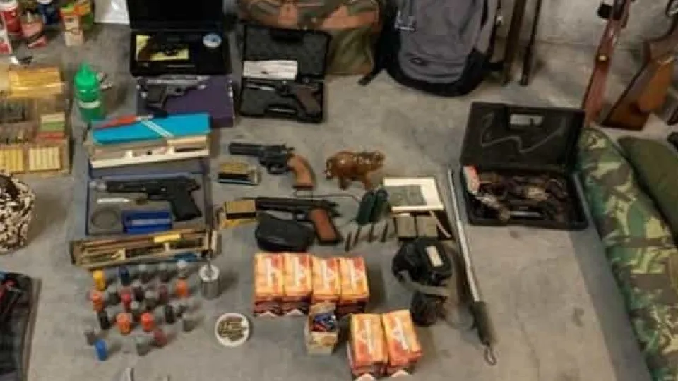 PSP deteve duas pessoas em Lisboa por posse e tráfico de armas