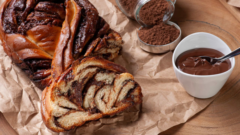 Lanches divinais: Trança de chocolate e açúcar mascavado