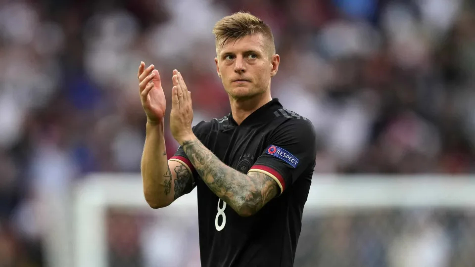 Matthäus volta a criticar Kroos e não só: "São de nível nacional"