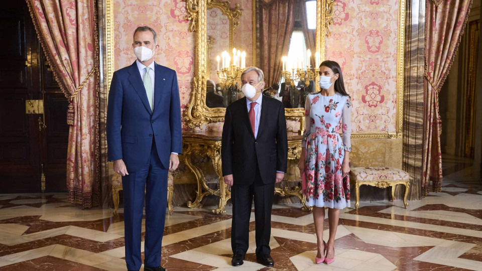 Reis de Espanha recebem António Guterres no Palácio Real