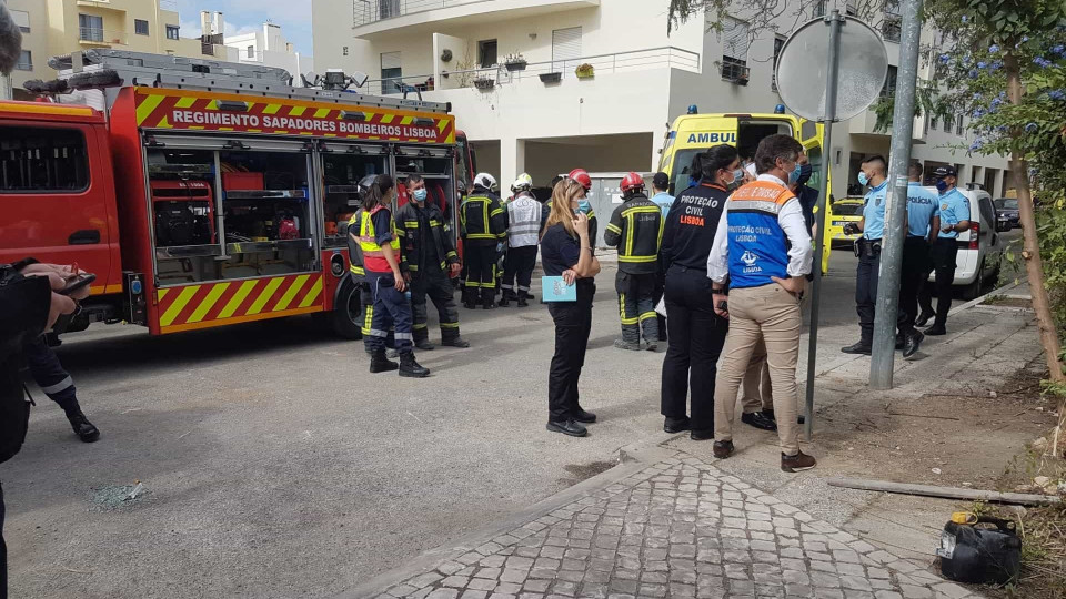 Bombeiros concluíram trabalhos no edifício que desabou em Belém 