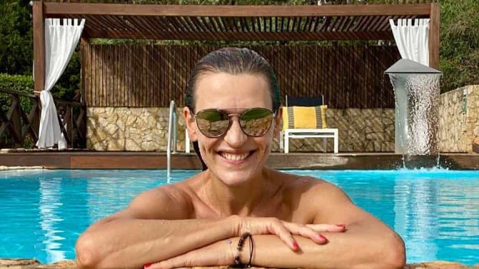 Fátima Lopes desfruta de dias de descanso no Algarve 
