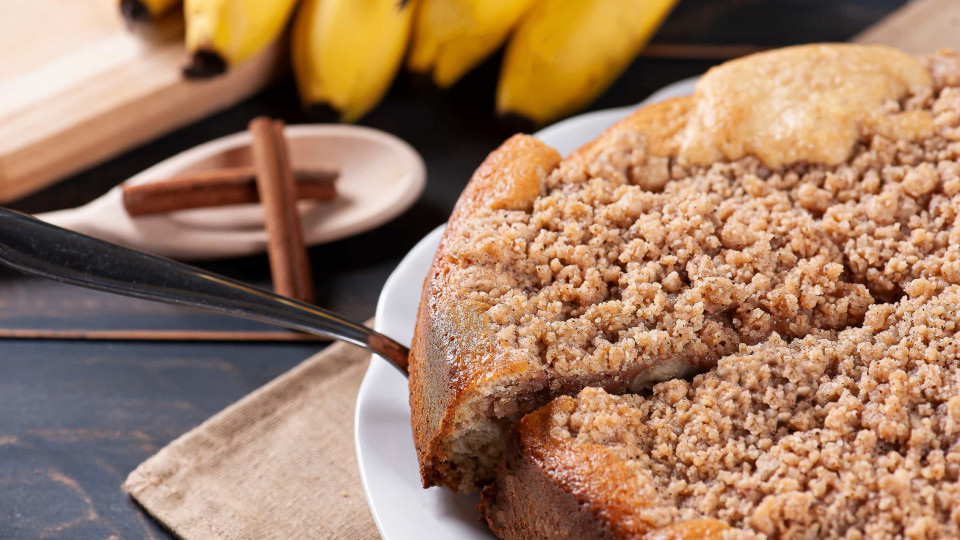 Lanches divinais: Bolo fofo da avó de banana e canela