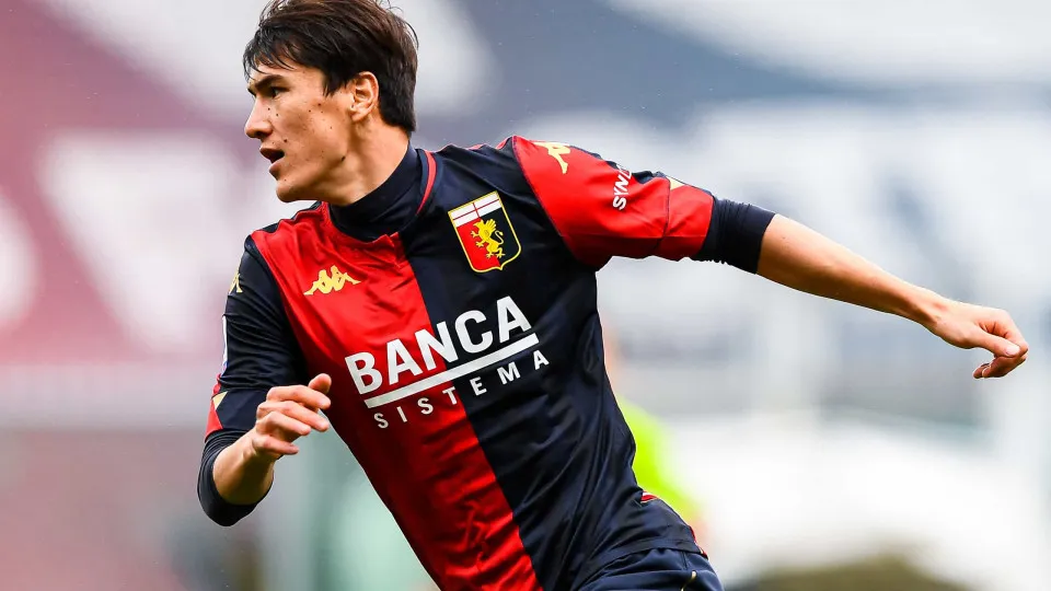 Depois de falhar Azmoun, AS Roma está prestes a garantir outro avançado