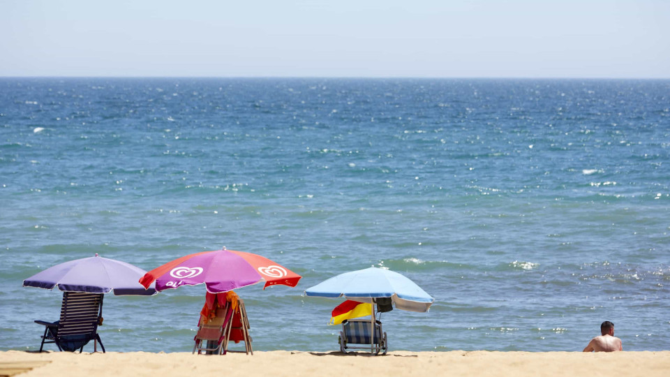 É desta? Semana arranca com sol e temperaturas a chegarem aos 37ºC