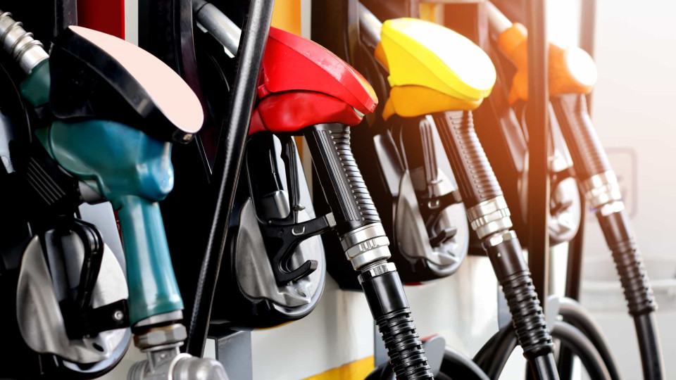 Combustíveis: Gasolina 98 aditivada supera a 'barreira' dos dois euros