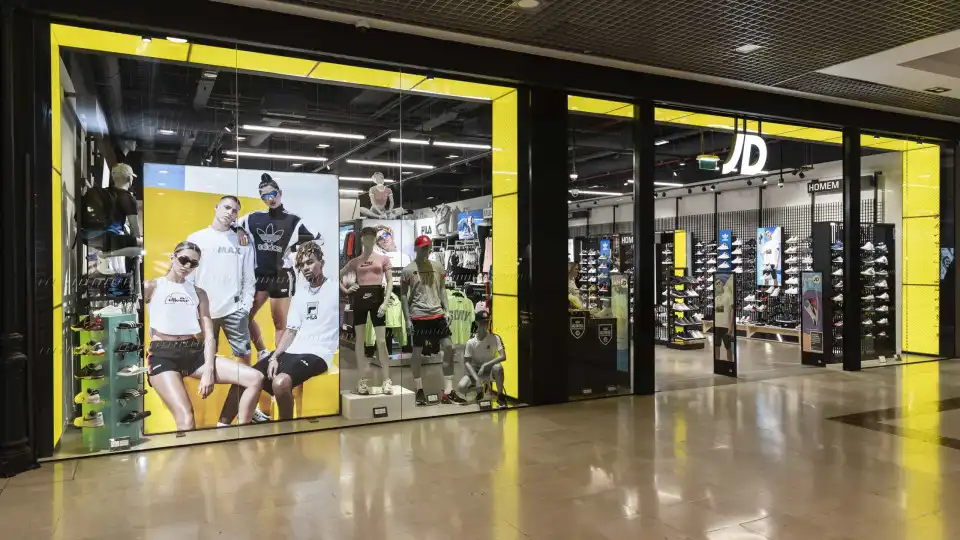 JD Sports pode comprar Courir mas lojas em Portugal têm de ser alienadas