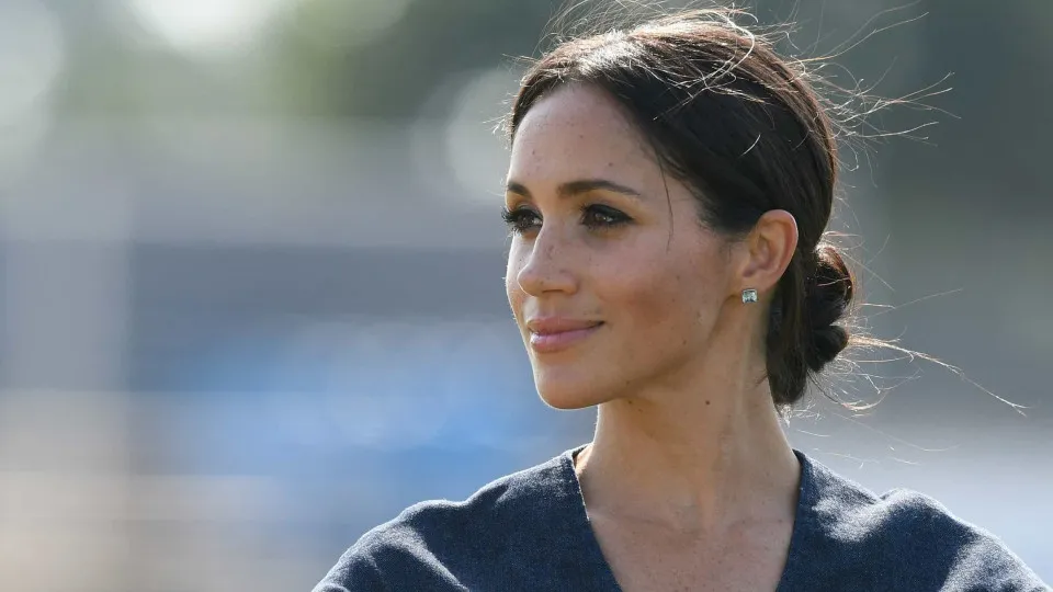 Este é o creme que mantém a pele de Meghan Markle jovem e sem rugas