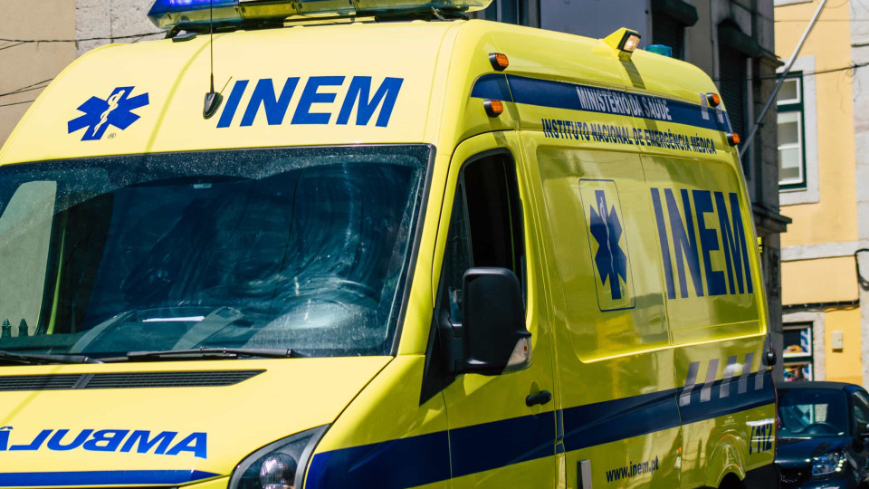 Um ferido grave e dois ligeiros na colisão entre camiões em Vila Real
