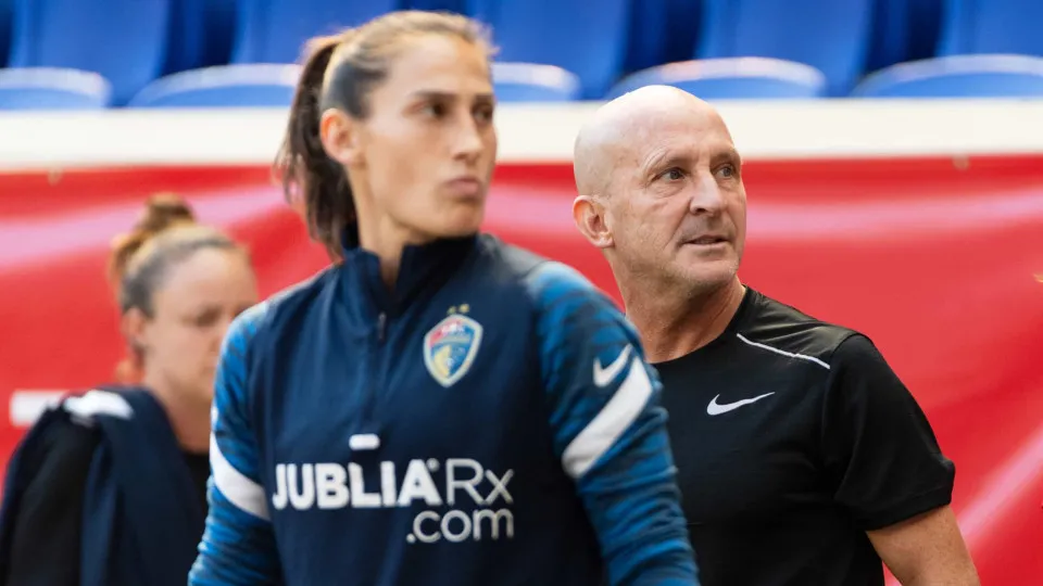 Diretor executivo dos Washington Spirit demite-se no meio de 'escândalo'
