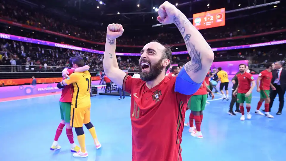 Ricardinho revolta-se sem 'papas na língua': "França é uma seleção pobre"