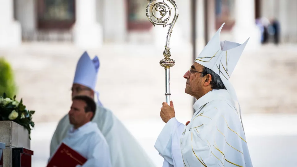 Sínodo dos Bispos é "momento crucial" para a Igreja Católica