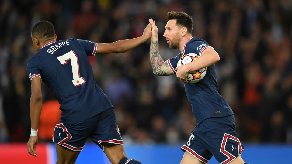 Messi e Mbappé falham o treino do PSG