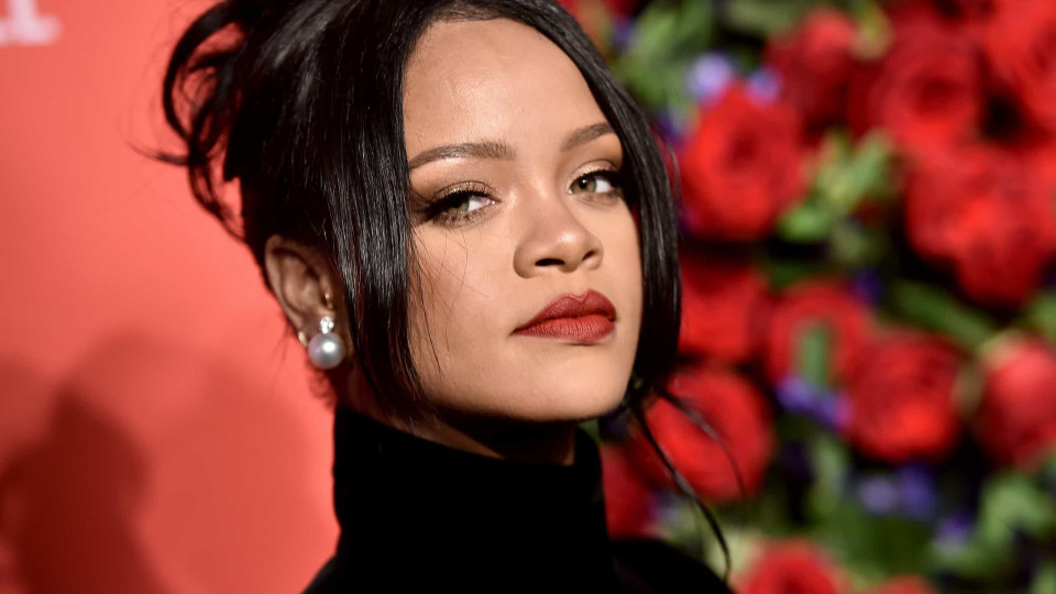 Fãs odiaram estátua de cera de Rihanna no Madame Tussauds de Berlim