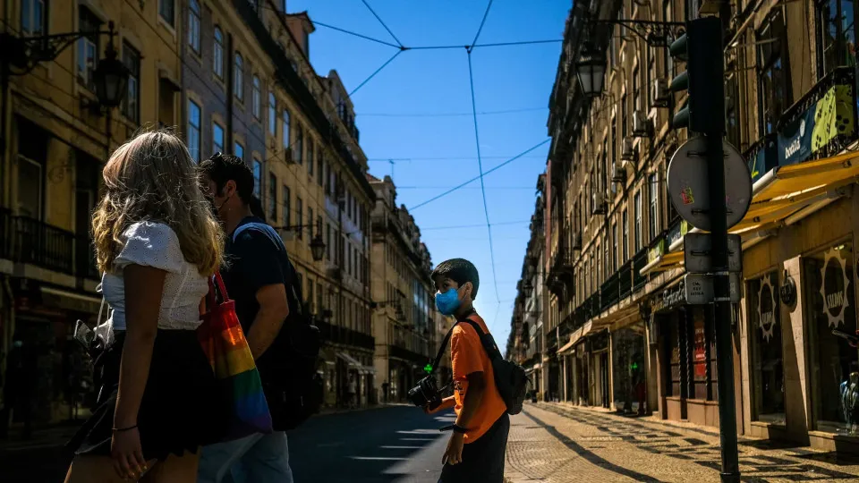 AO MINUTO: Regras evitam "terrível janeiro"; Ministra pede desculpa