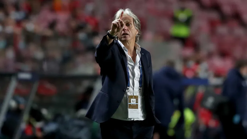 "O mundo vai perceber por que o Barcelona ficou de fora da Champions"