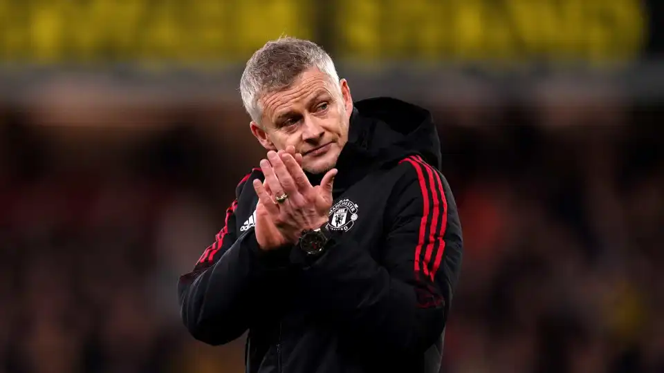 Solskjaer 'oferece-se' ao Manchester United: "Se a família precisa..."