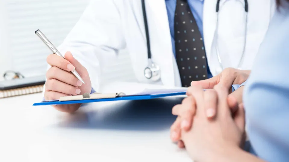 'Check-up'. Saiba quais os exames que deve fazer todos os anos