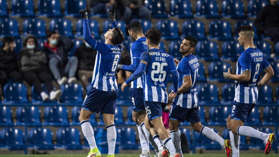 FC Porto passa em Vizela e agenda duplo Clássico para as 'meias' da Taça