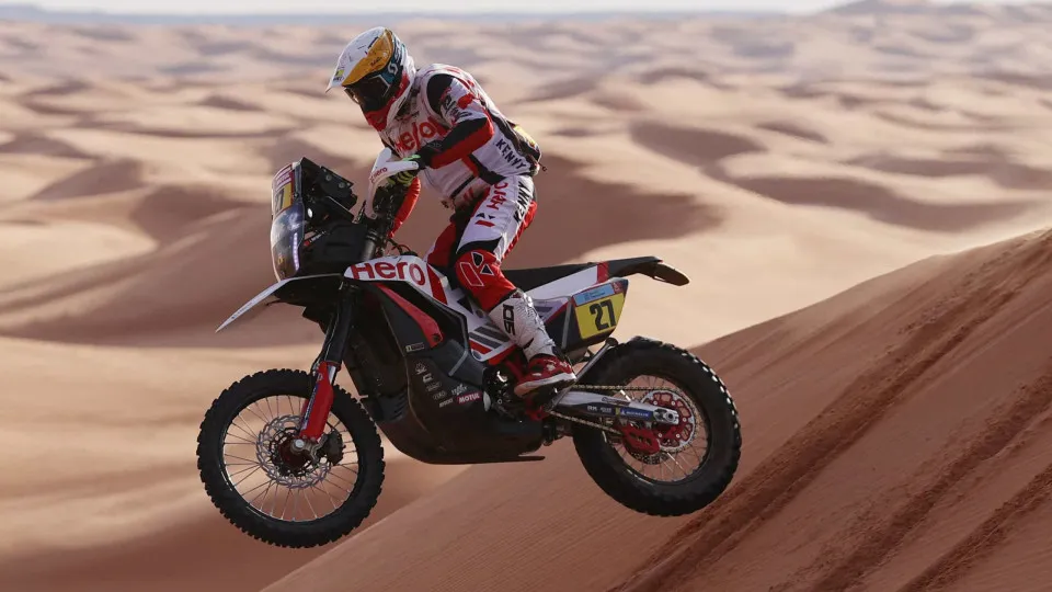 Joaquim Rodrigues abandona Dakar após queda na quarta etapa