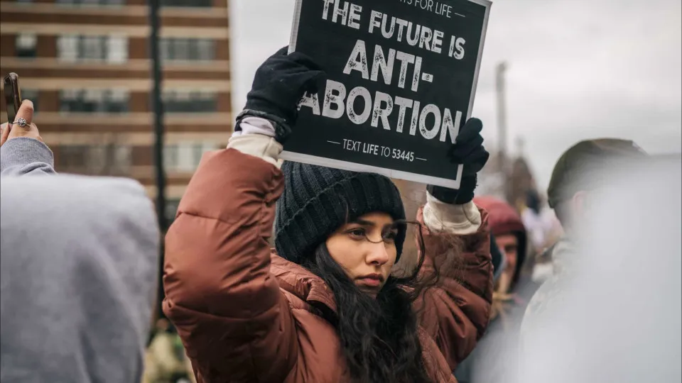 Texas aprova legislação que visa fabricantes de comprimidos abortivos