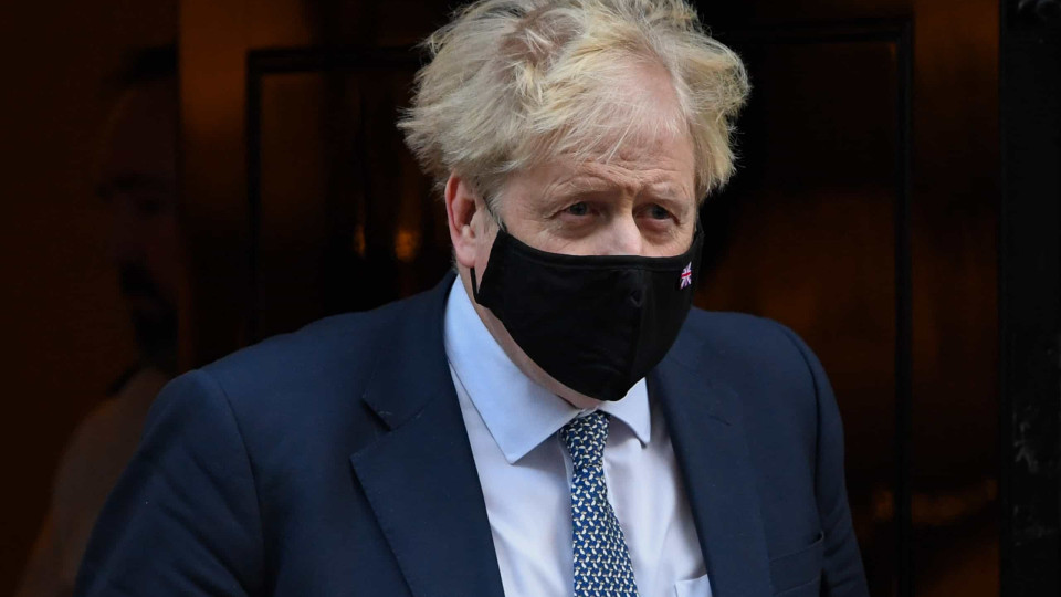 Boris Johnson recebe inquérito sobre "festas" durante pandemia