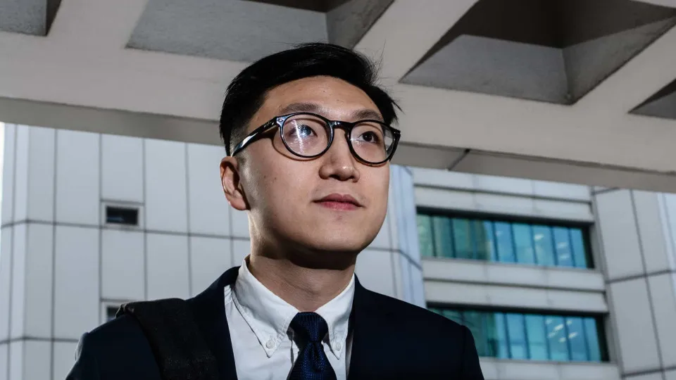 Ativista pró-independência de Hong Kong Edward Leung libertado da prisão