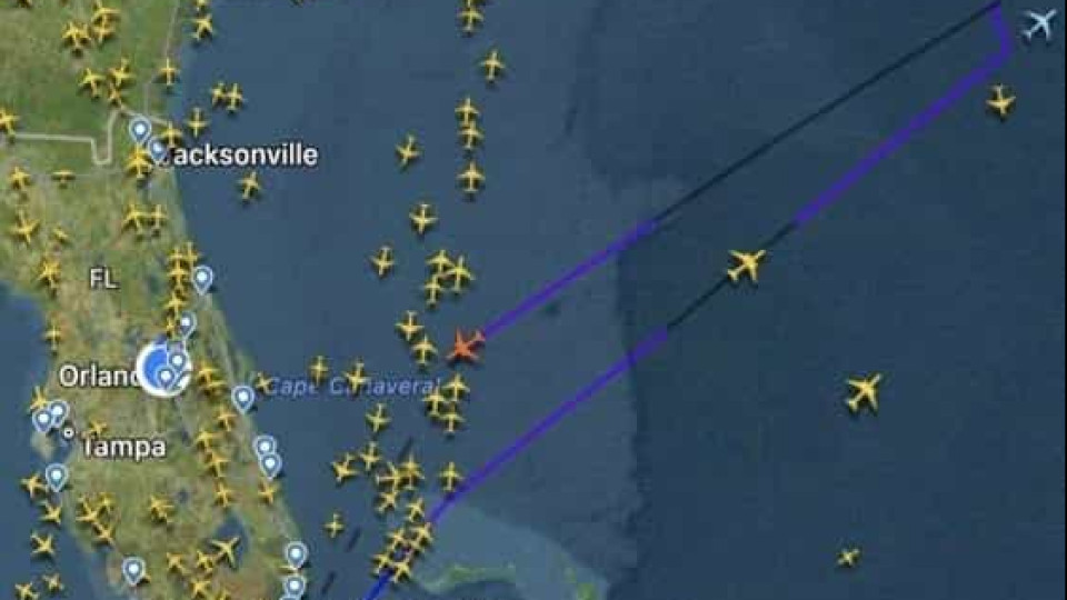 Miami/Londres. Voo regressa à base por passageiro não querer usar máscara