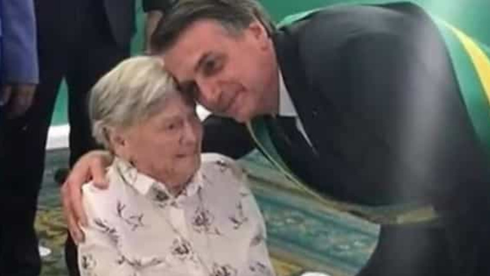 Morreu esta madrugada a mãe de Jair Bolsonaro. Tinha 94 anos 