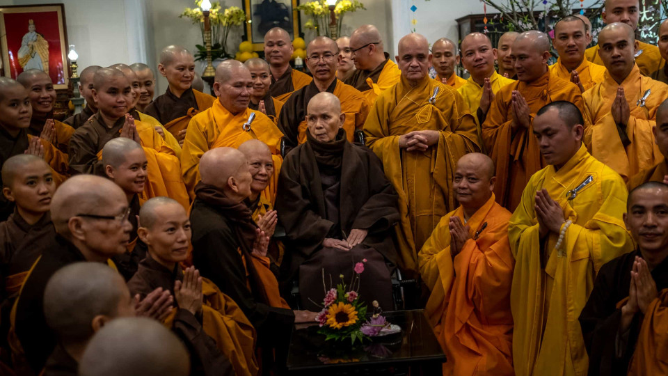 Influente monge budista Thich Nhat Hanh morre no Vietname aos 95 anos