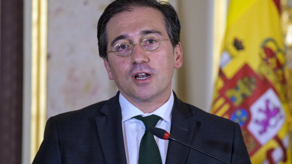 Espanha pede à China para usar a sua influência para pôr fim à guerra