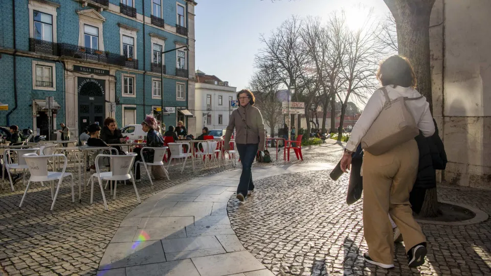 Portugal décimo da UE e 16.º do mundo com mais novos contágios diários