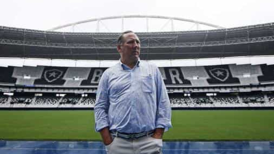John Textor quer Botafogo a jogar na Europa em nova liga mundial