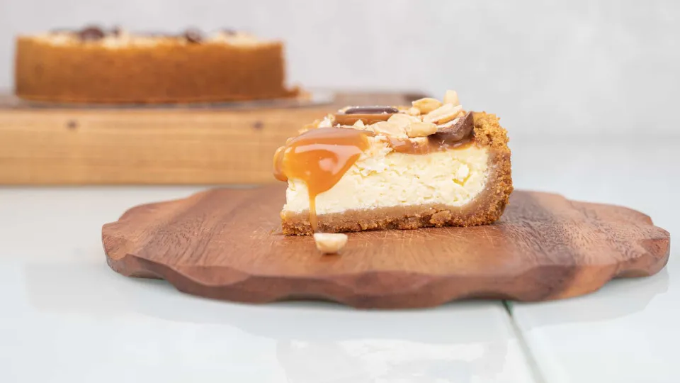 Só precisa de 15 minutos para fazer este cheesecake de sonho