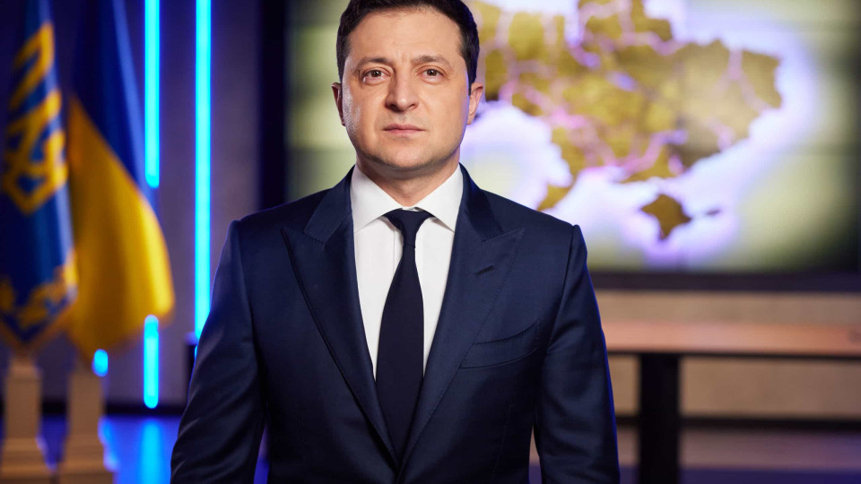 Zelensky, de ator cómico a Presidente e líder da resistência da Ucrânia