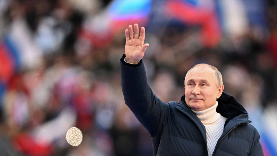 Do inchaço à 'paranoia': "Cérebro doente de Putin pode destruir o mundo"