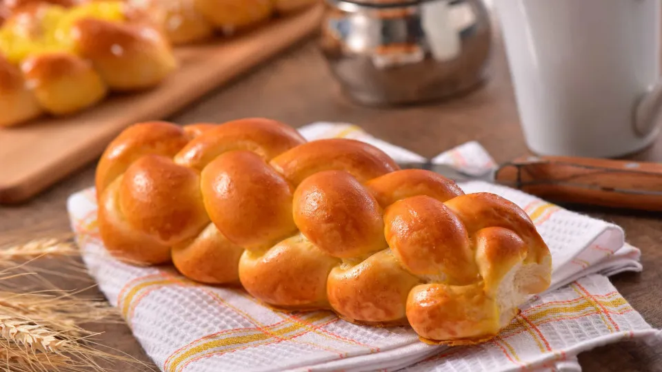 Receita de pão brioche caseiro muito fofo e saboroso