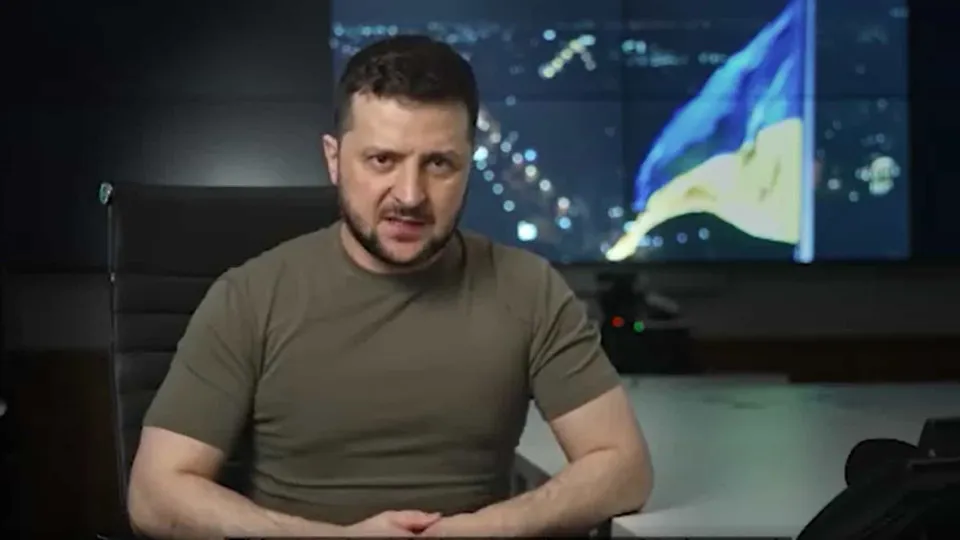 Armas químicas? Sem confirmar, Zelensky admite que russos podem usá-las