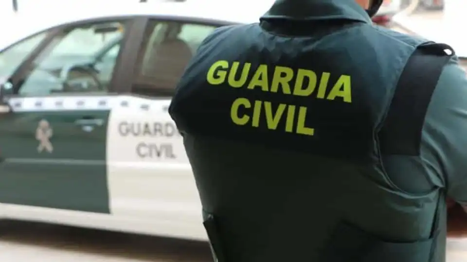 Guardia Civil encontra "por acaso" opositor argelino raptado em Barcelona