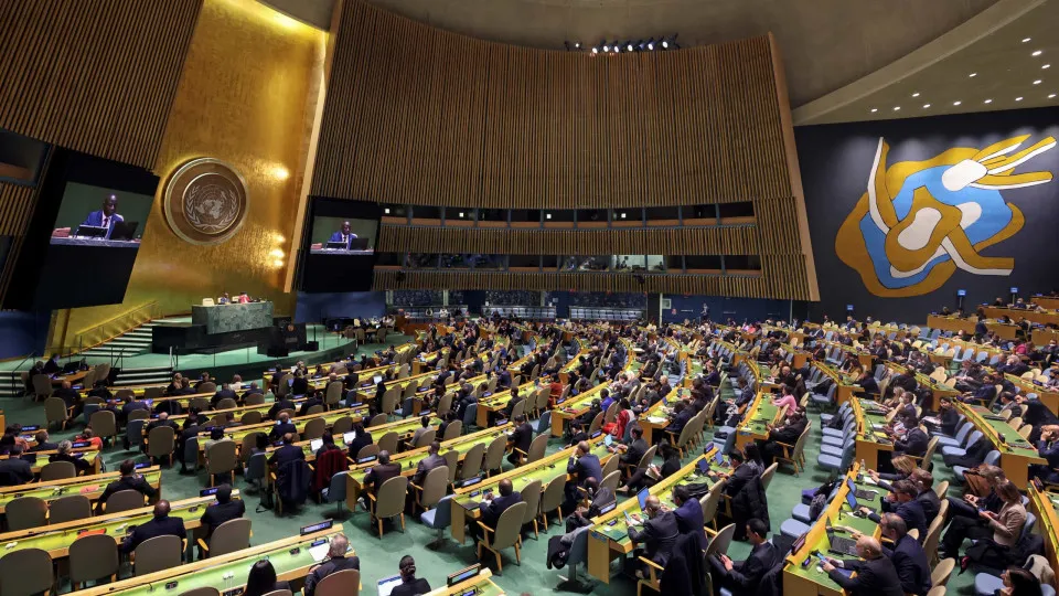 Rússia suspensa do Conselho de Direitos Humanos da ONU