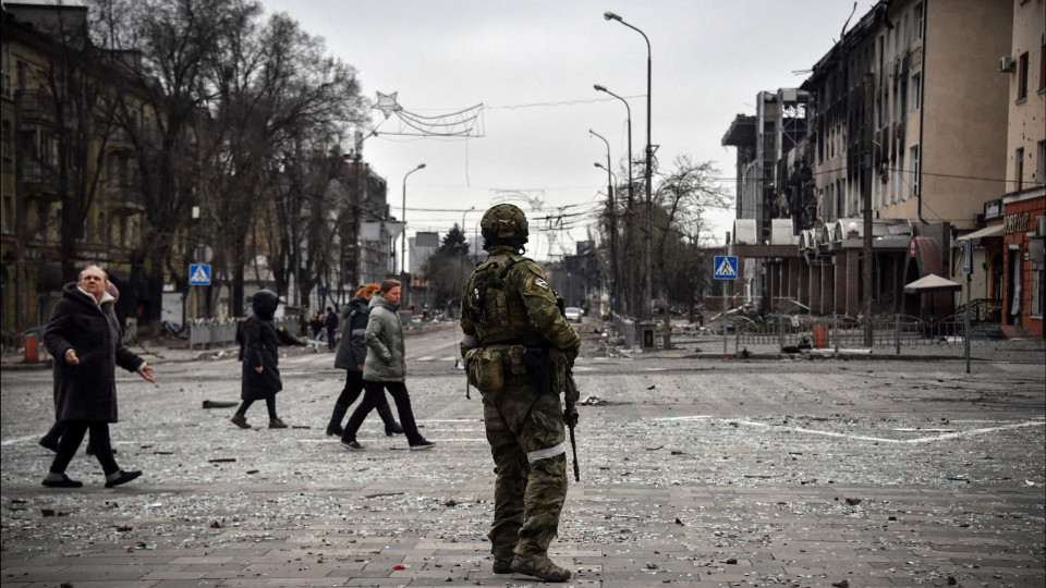 AO MINUTO: Ucrânia sem informação sobre rendição; Scholz deverá ir a Kyiv