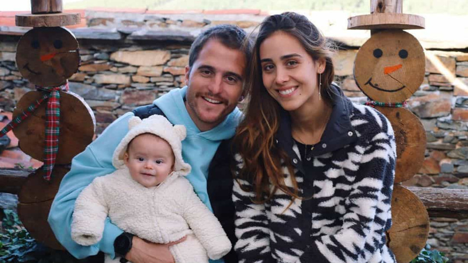 Rita Patrocínio e Tiago Teotónio Pereira batizam a filha