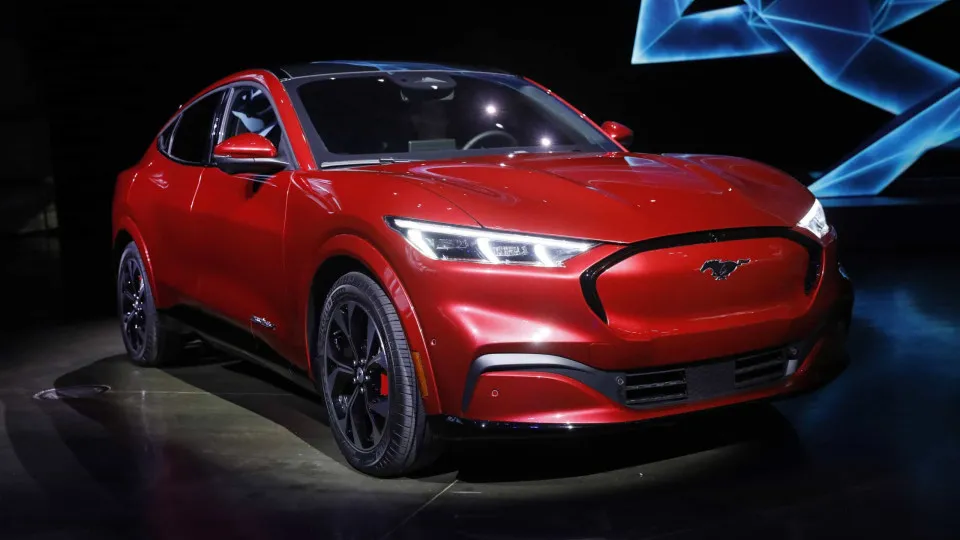 Já se sabe onde a Ford vai produzir mais veículos elétricos
