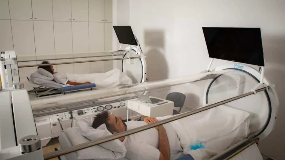 Medicina hiperbárica. O que é, quais as vantagens e os cuidados a ter