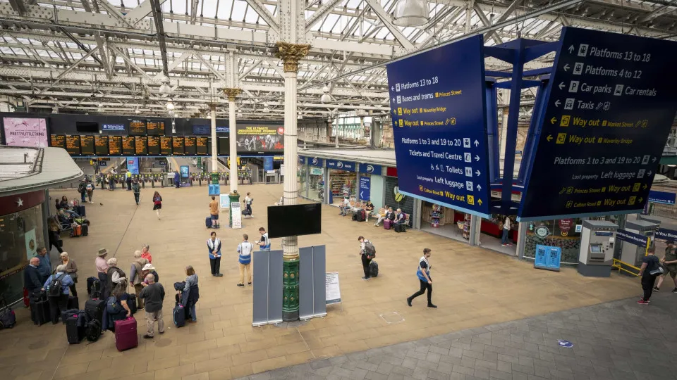Sindicato de transportes britânico "não hesitará" em tomar novas medidas